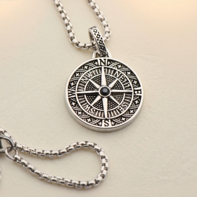 Vintage Fashion Guide - Vintage Compass Pendant Necklaces for Men