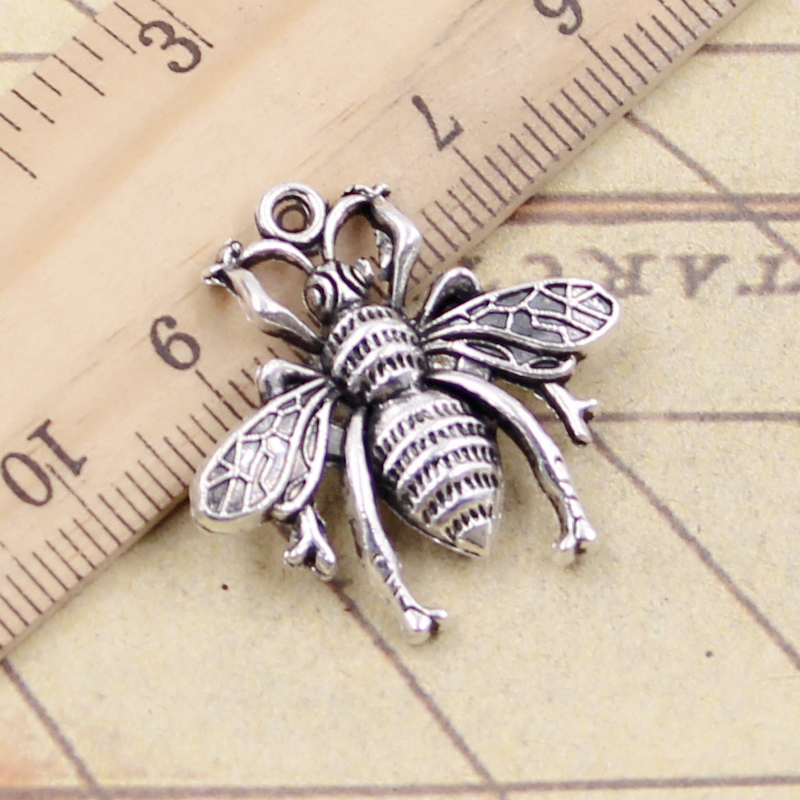 Vintage Fashion Bug - 10pcs Charms Bee Bug 26x25mm Tibetan